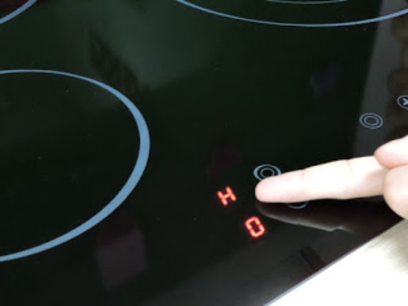 Bếp từ Bosch hiện chữ H có phải bị hỏng không