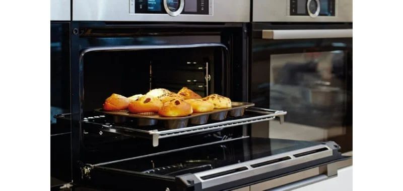 đặc điểm nổi bật lò nướng kết hợp vi sóng Bosch CMG633BB1