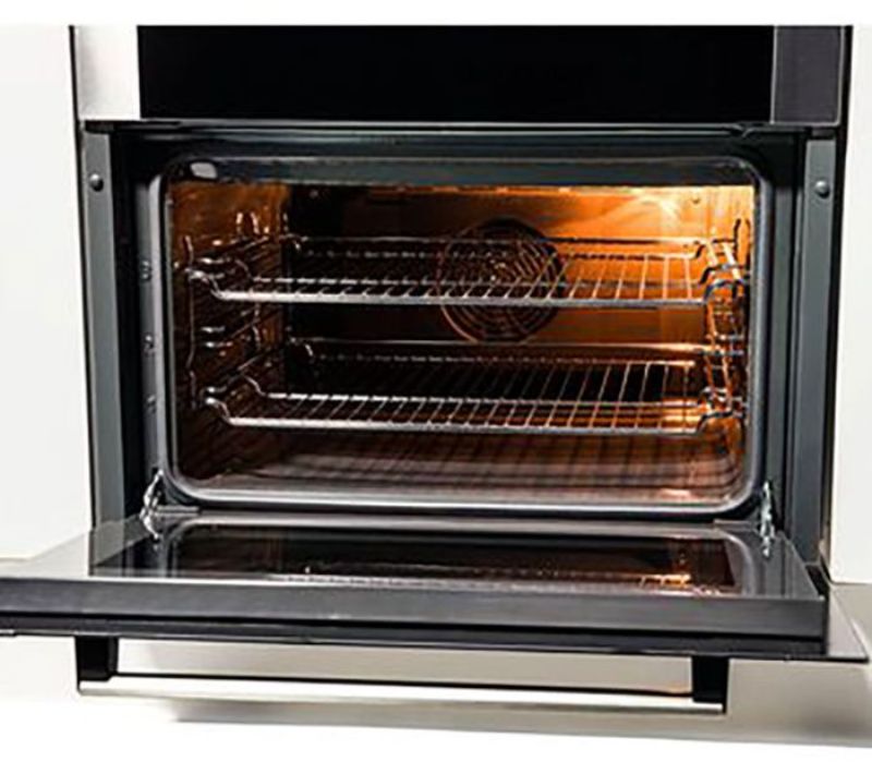 Lò nướng Bosch CMG633BS1 trang bị đèn led chiếu sáng vô cùng tiện lợi 